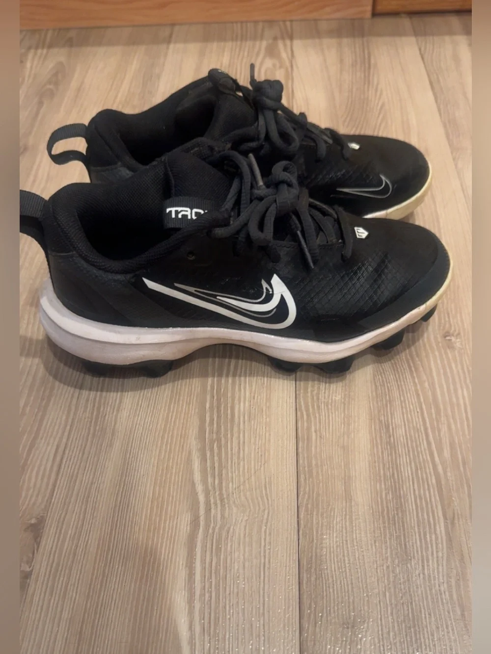 Nike Youth Trout Baseball Cleats